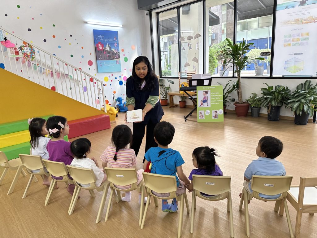 مهدکودک دوزبانه