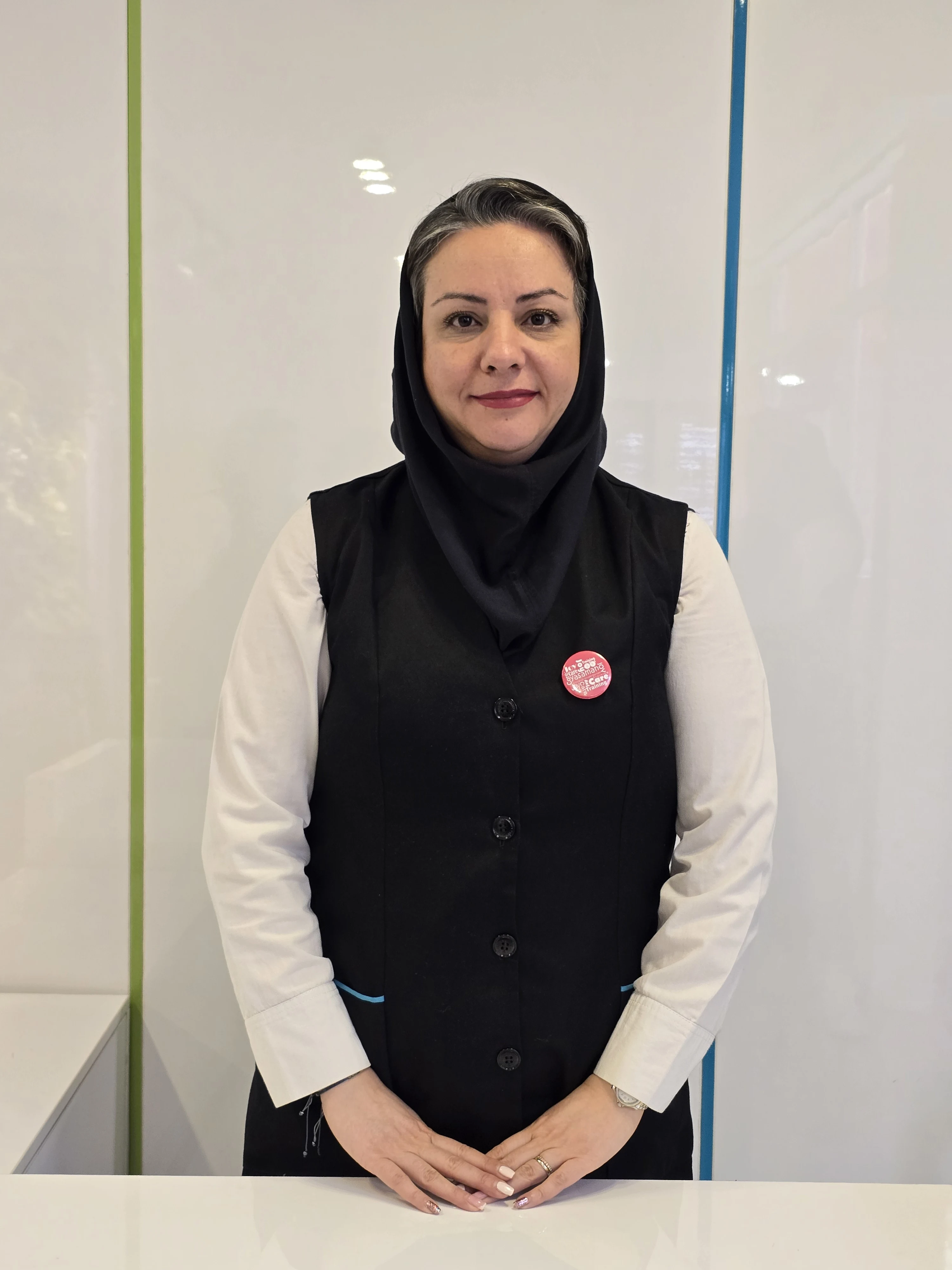 الیزا رنجبر وکیلی